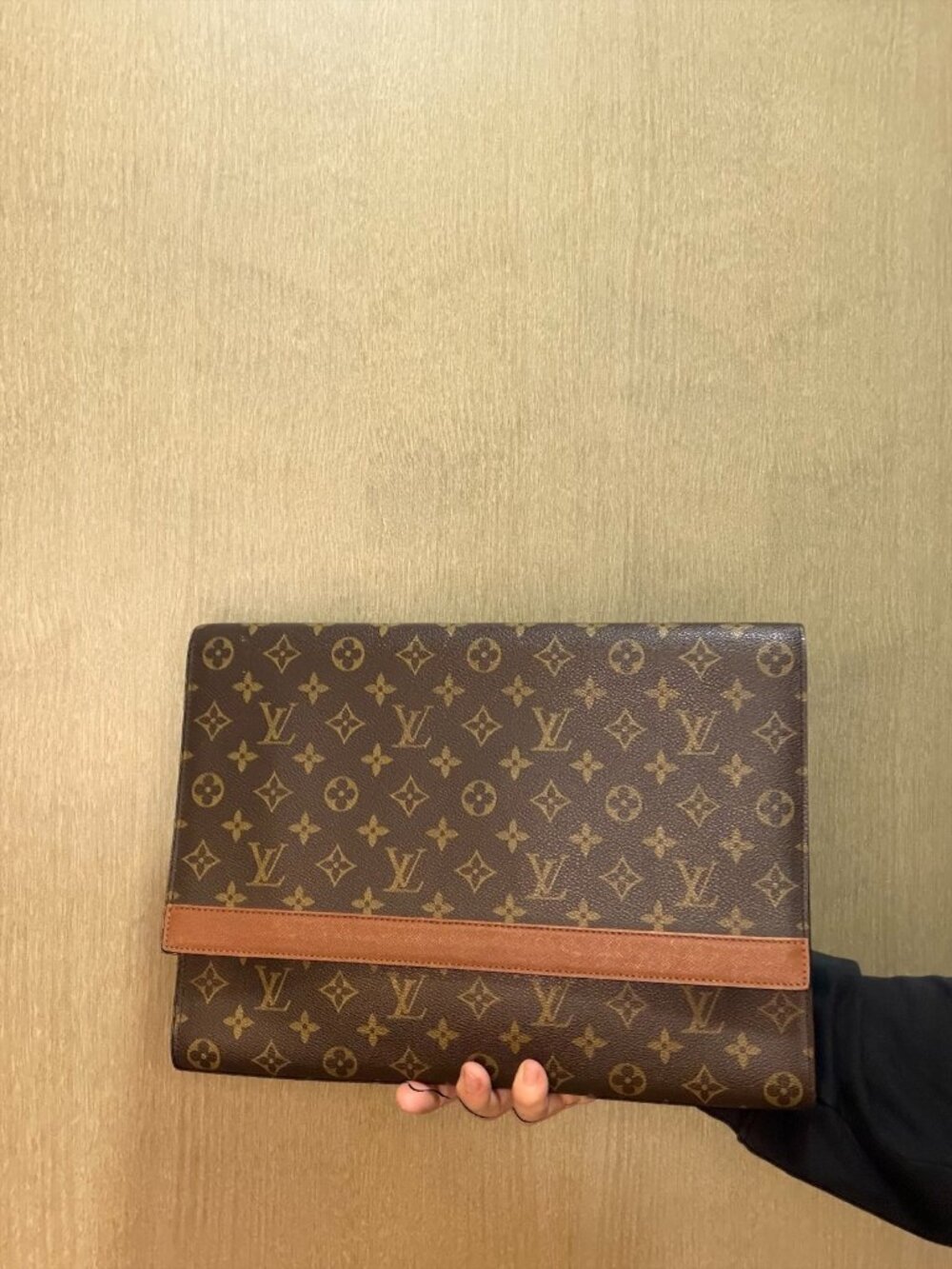 Vintage Louis Vuitton Portfolio Clutch